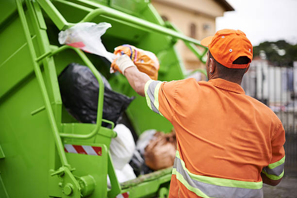 Best Yard Cleanup Services  in Dakota Dunes, SD